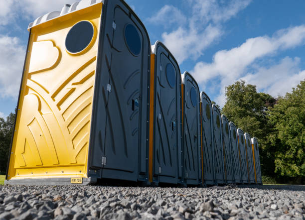 Best Restroom Trailer for Weddings  in Perry, MI